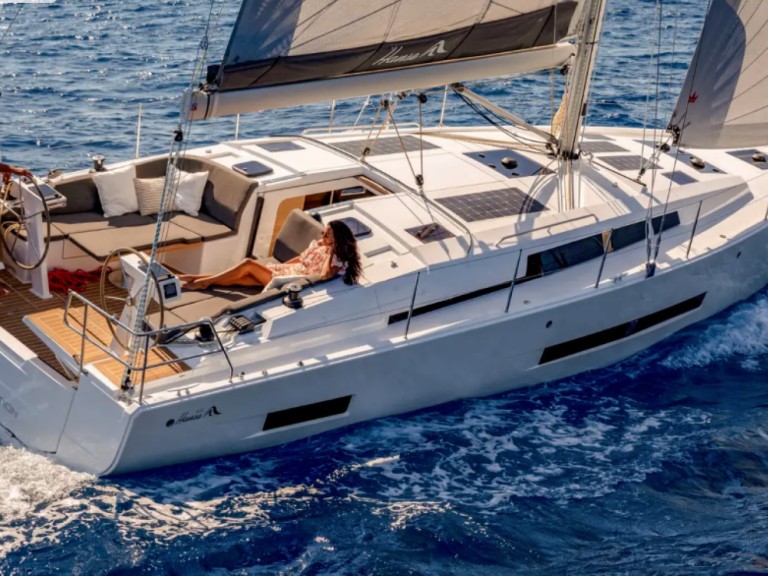 Yacht hire Marseille cheap Hanse 410