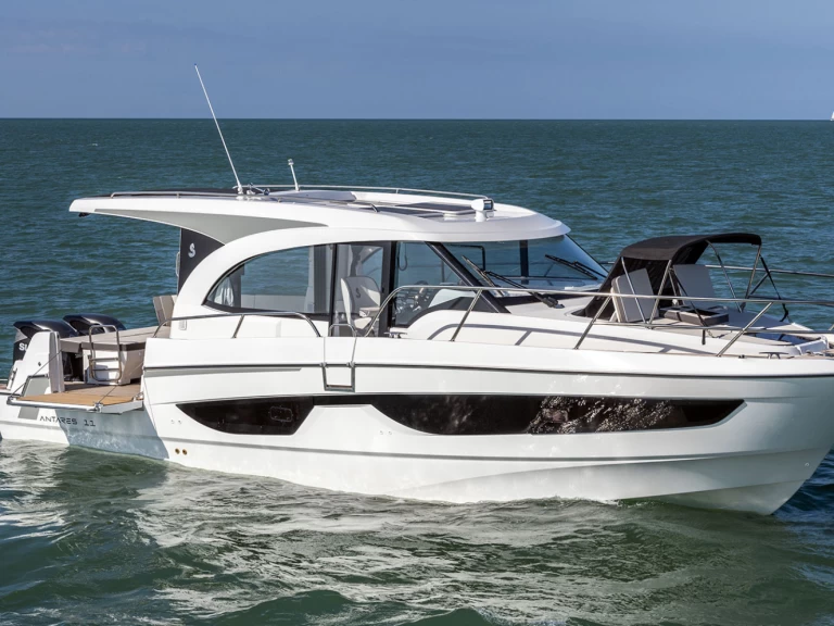 Yacht hire Pula cheap Antares 11 OB