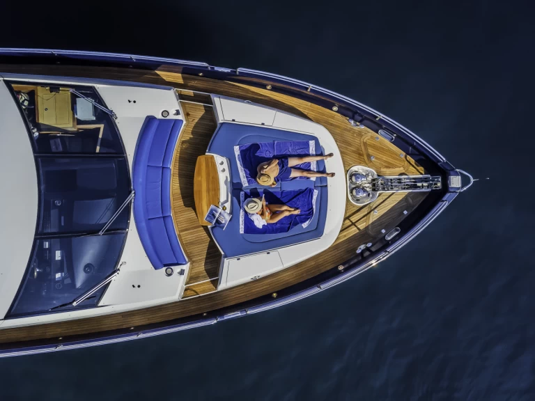 Hire Luxury Yacht with or without skipper Sunseeker Dubrovnik