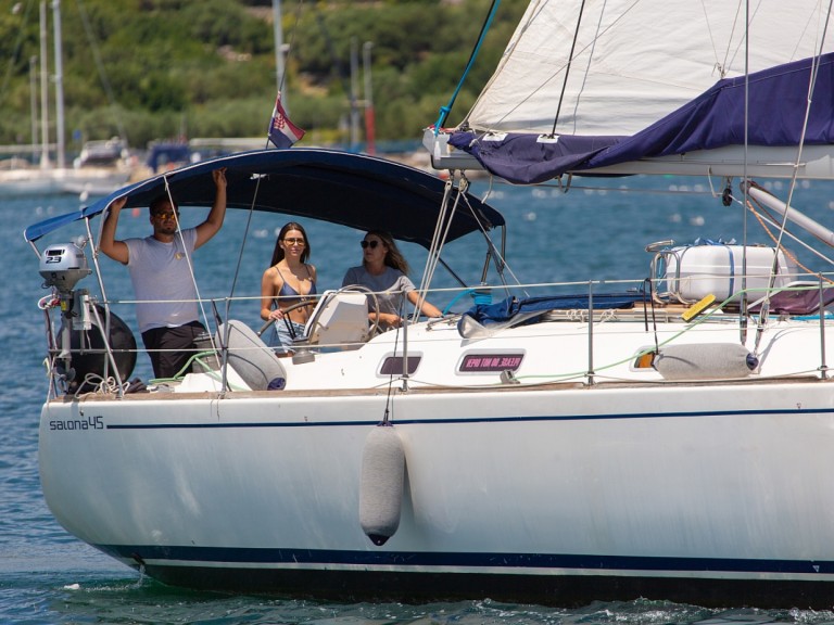 Yacht charter Punat - Salona Salona 45 on SamBoat