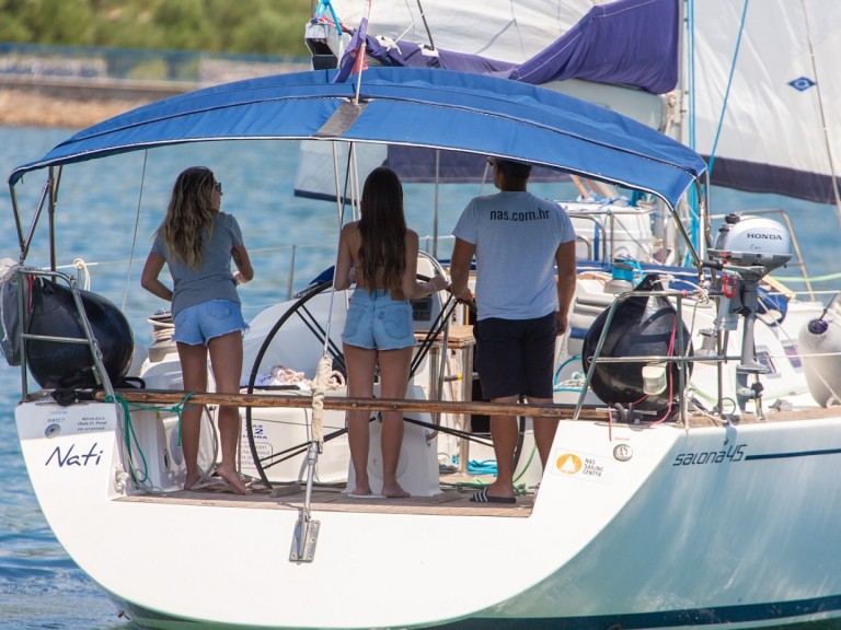 Yacht hire Punat cheap Salona 45