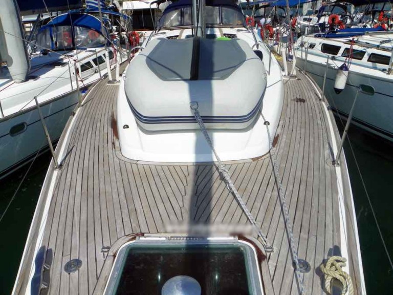 Jeanneau Sun Odyssey 49 DS charter bareboat or skippered in  Lávrio