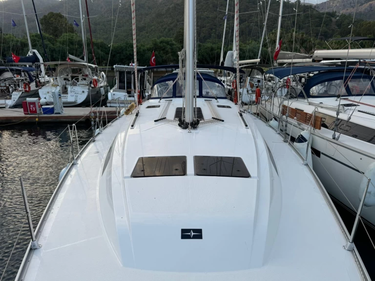 Yacht hire Göcek cheap Cruiser 46