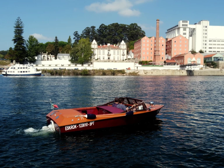 Motorboat hire in Porto - Riva Riviera 16