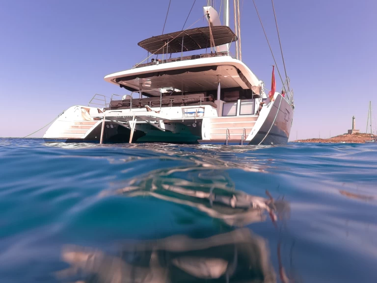 Hire Catamaran with or without skipper Lagoon Playa de Talamanca