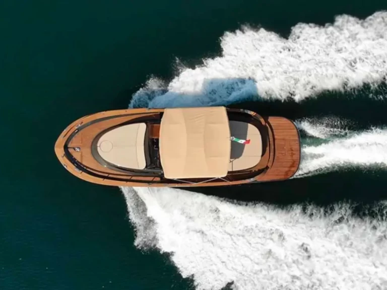 Motorboat to hire Portofino at the best price
