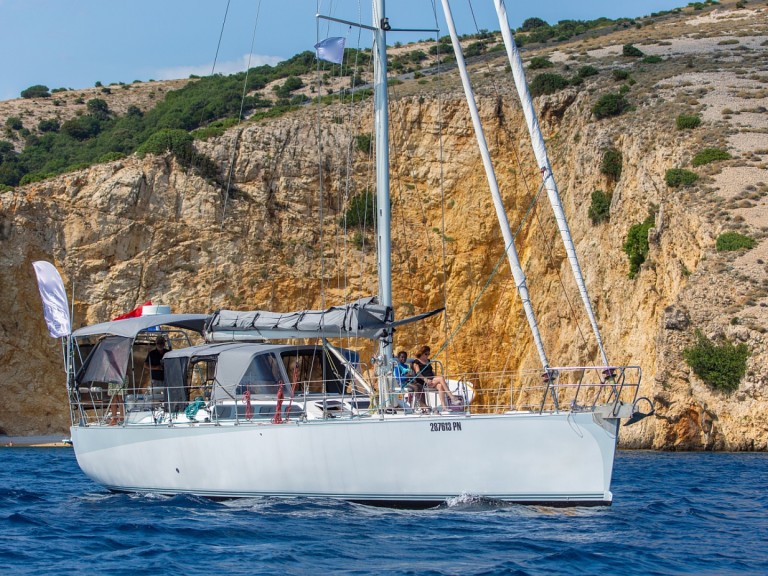Sailboat to hire Punat at the best price