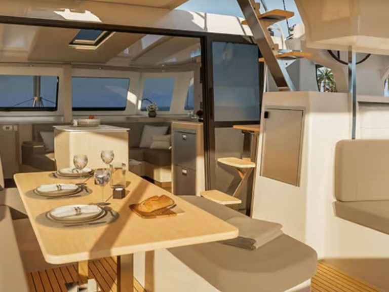 Hire Catamaran Fountaine Pajot with a boat licence