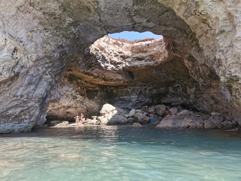 Pasca dolphin 25 charter bareboat or skippered in  Otranto