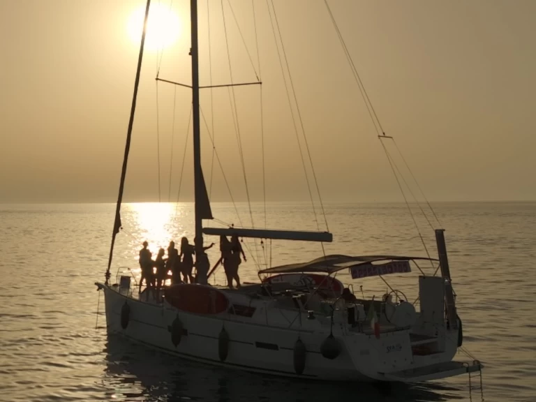Hire a Dufour Grand Large 460 Tropea