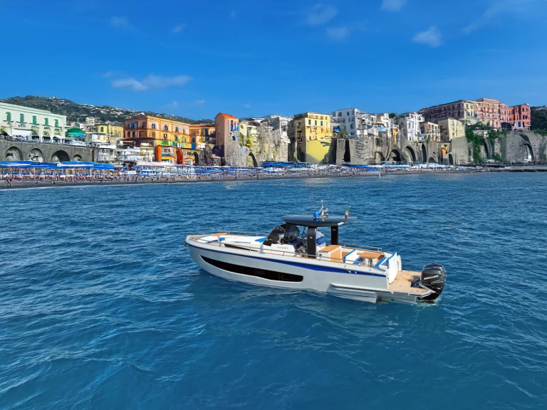 Yacht charter Porto de Sorrento - Allure Allure 38 on SamBoat