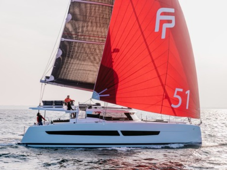 Yacht hire Saint-Raphaël cheap Aura 51