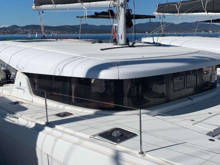 Lagoon Lagoon 42 charter bareboat or skippered in  Saint-Raphaël