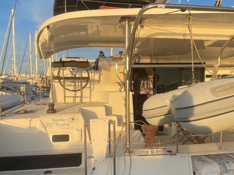 Hire Catamaran with or without skipper Lagoon Saint-Raphaël