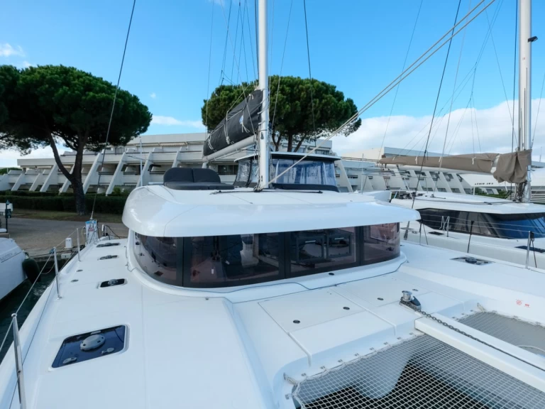 Lagoon Lagoon 42 charter bareboat or skippered in  Saint-Raphaël