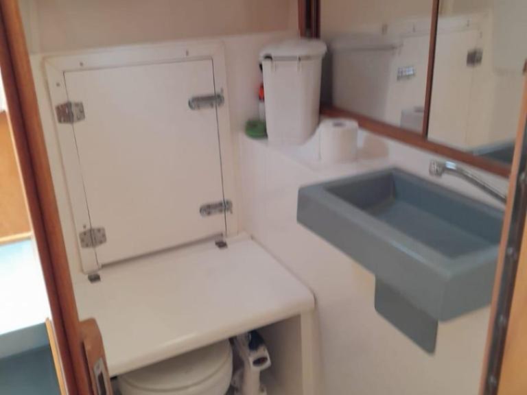 Sailboat to hire Sitges at the best price