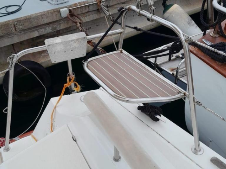 Yacht charter Sitges - Viko Viko S 30 on SamBoat