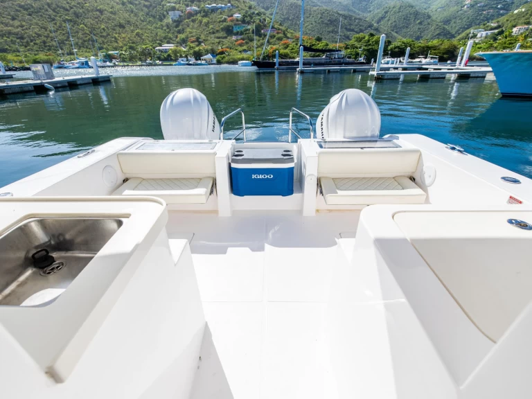 Yacht hire Nanny Cay cheap 34