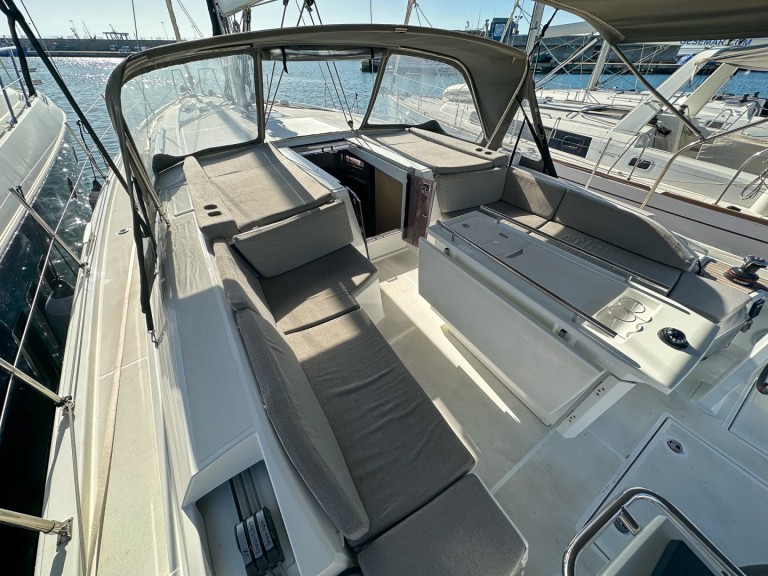 Bénéteau Oceanis 46.1 charter bareboat or skippered in  Palma de Mallorca