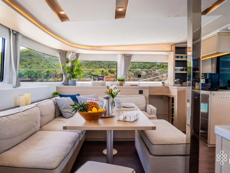 Yacht hire British Virgin Islands (BVI) cheap INFINITY