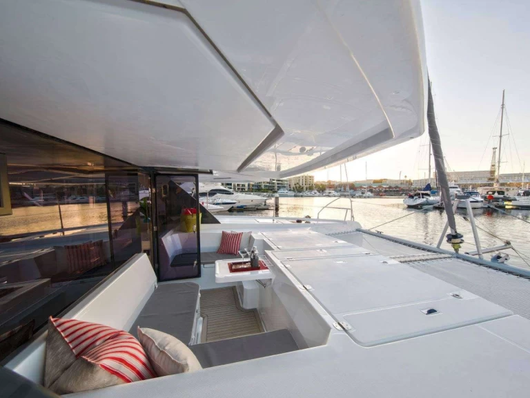 Hire a Leopard Sisters  Split