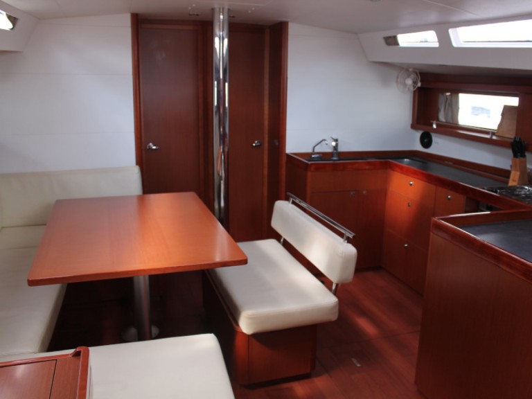 Yacht hire Furnari cheap Oceanis 48