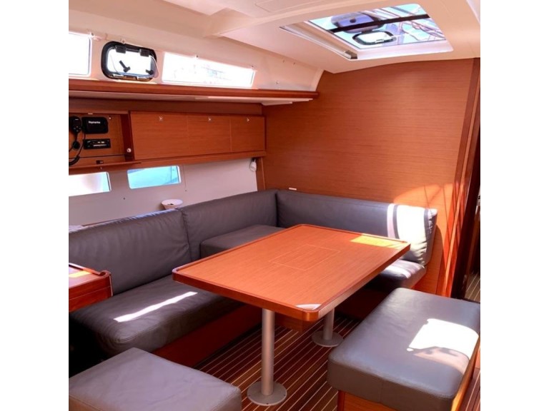 Hire Sailboat Dufour with a boat licence