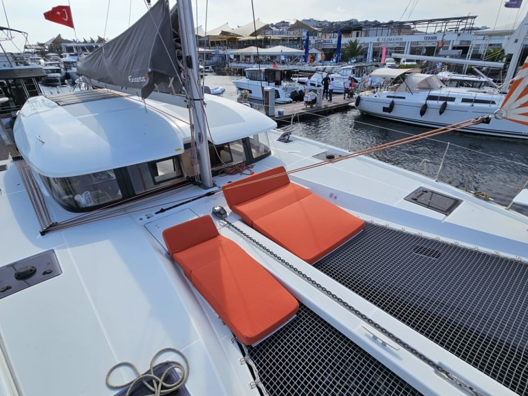 Charter a Excess Excess 11 in Göcek on Samboat
