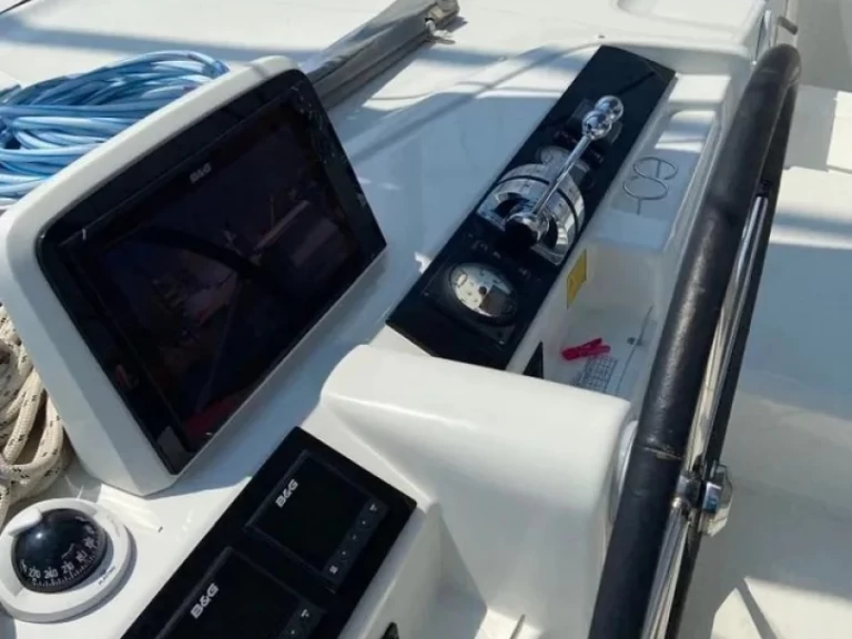 Hire Catamaran with or without skipper Lagoon Lávrio