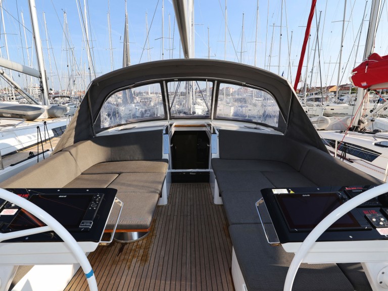 Yacht charter Sukošan - Hanse Hanse 460 on SamBoat