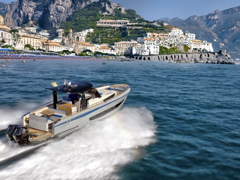 Hire a Yacht WalkAround Luxury 14 T-TOP Porto di Amalfi Marina Coppola