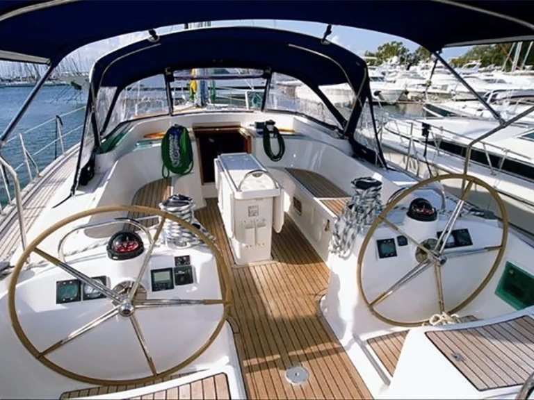 Hire a Ocean Yachts Ocean Star 56.1 Mahón