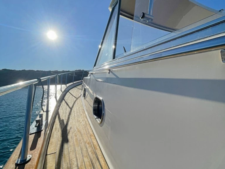 Gozzo ApreMare TreOtto Cabin TOP charter bareboat or skippered in  Positano