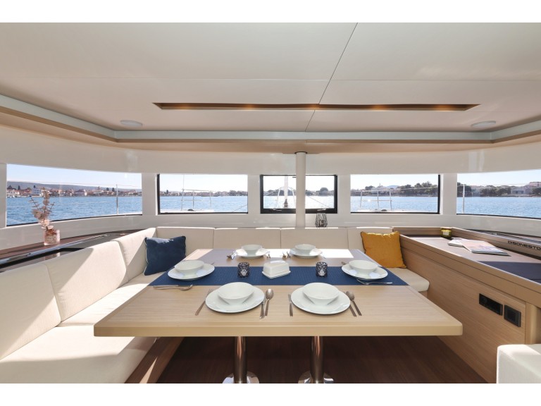 Hire Catamaran with or without skipper Lagoon Sukošan