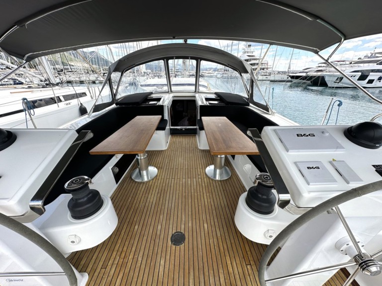Yacht hire Seget Donji cheap Hanse 548