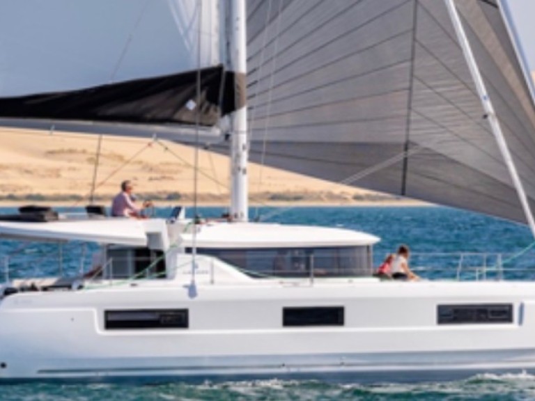 Yacht hire Saint-Raphaël cheap Lagoon 46
