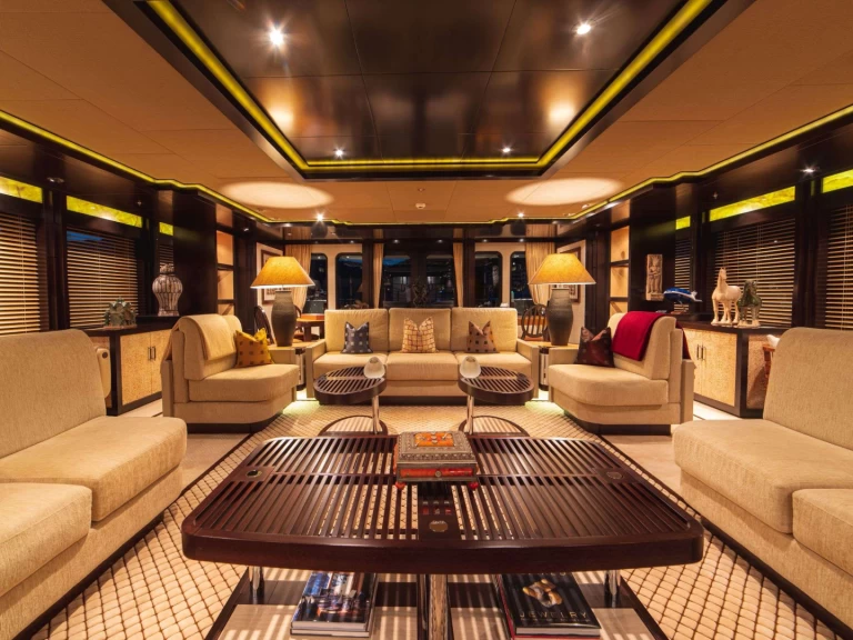 Luxury Yacht to hire Tivat at the best price