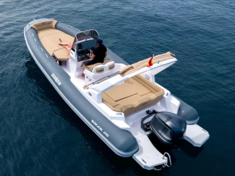 Hire a Salpa Salpa Soleil 28 Palamós