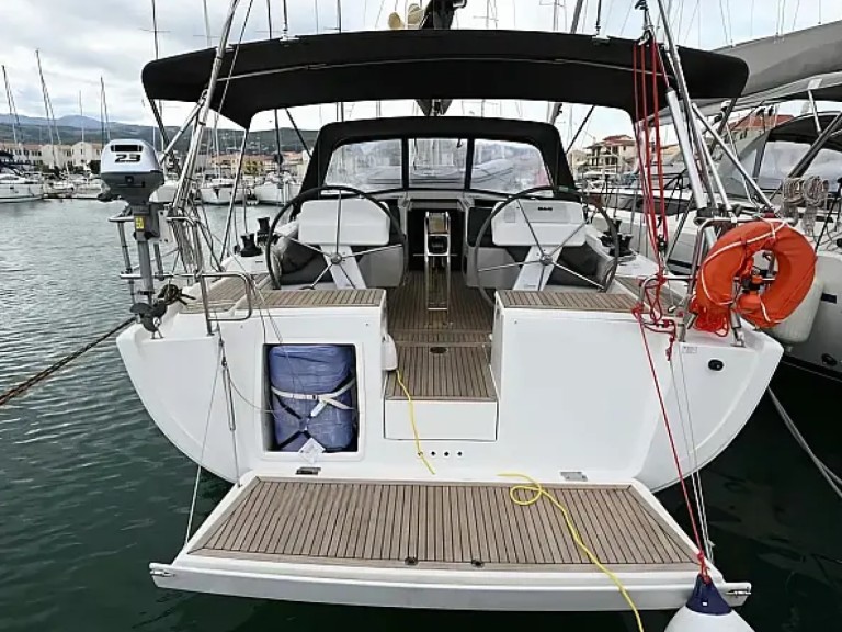 Yacht hire Lefkáda cheap Hanse 458