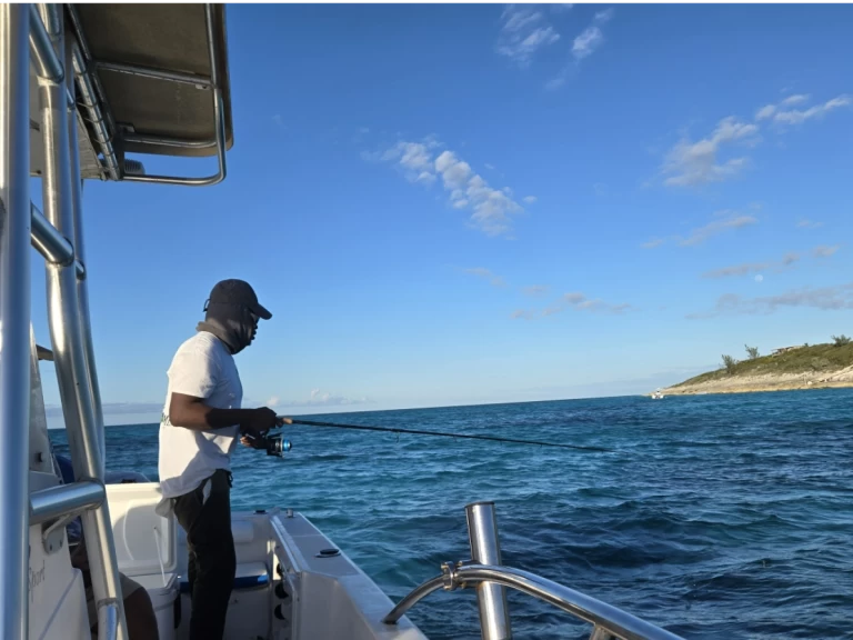 Yacht hire Nassau cheap Sport