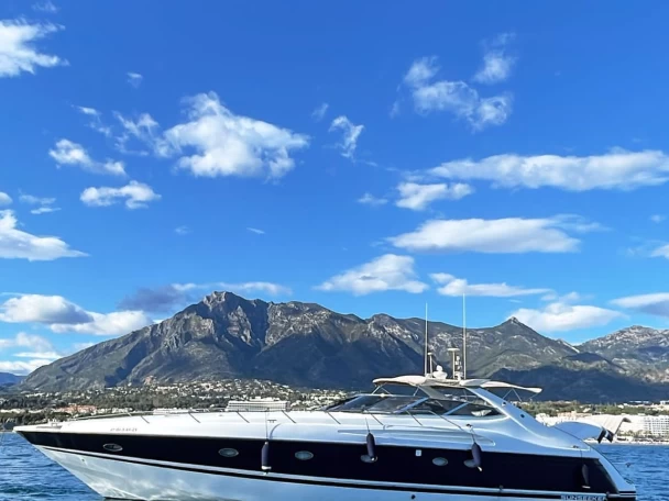 Yacht charter Marbella - Sunseeker Predator 63 on SamBoat
