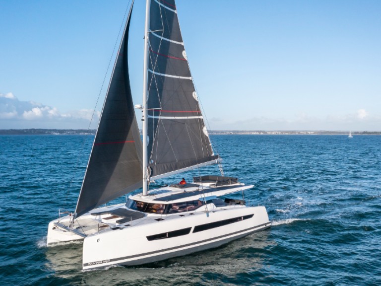 Hire a Fountaine Pajot Aura 51 Saint Lucia