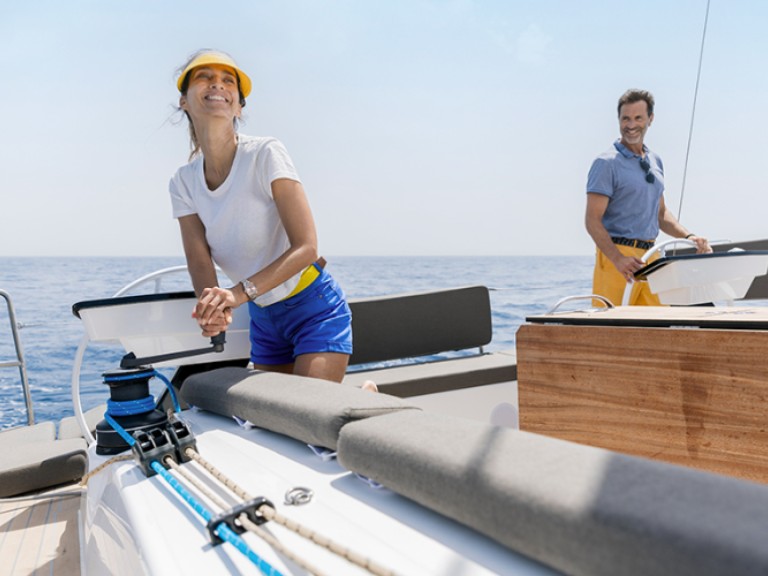 Charter a 74 DUFOUR 41 in Arzon on Samboat