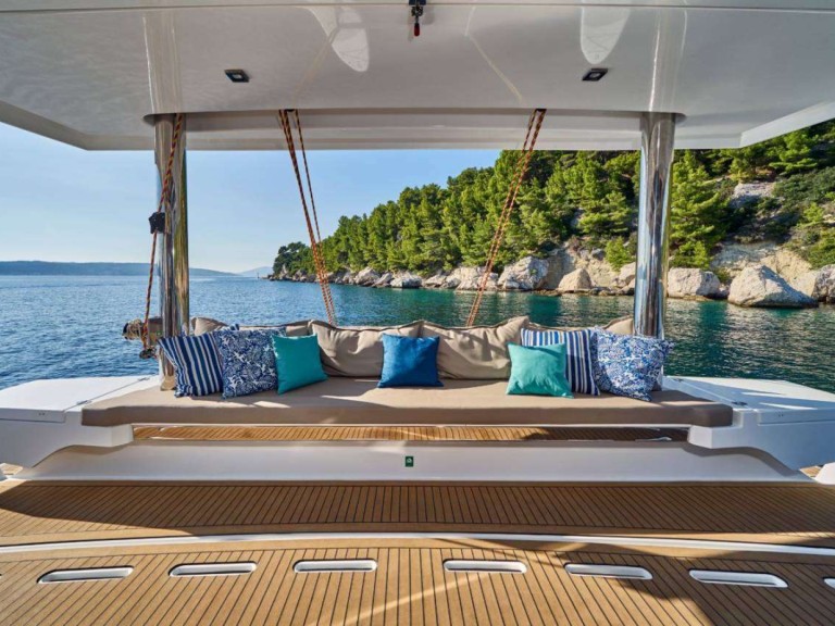 Bali Bali 5.4 charter bareboat or skippered in  Salerno