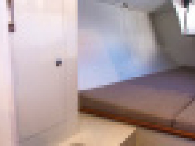 Hire a J Composites J99 Arzon