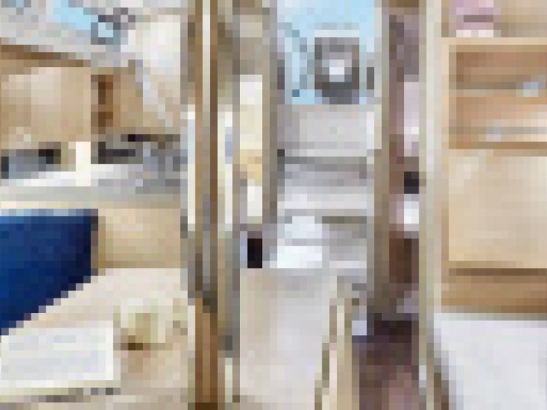 Yacht hire Arzon cheap OCEANIS 34.1 PTE