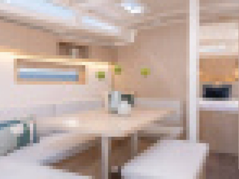 Charter a Bénéteau Oceanis 37.1 in Arzon on Samboat