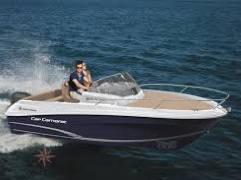 Motorboat to hire Arzon at the best price