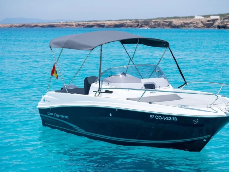 Jeanneau Cap Camarat 5.5 CC charter bareboat or skippered in  Arzon