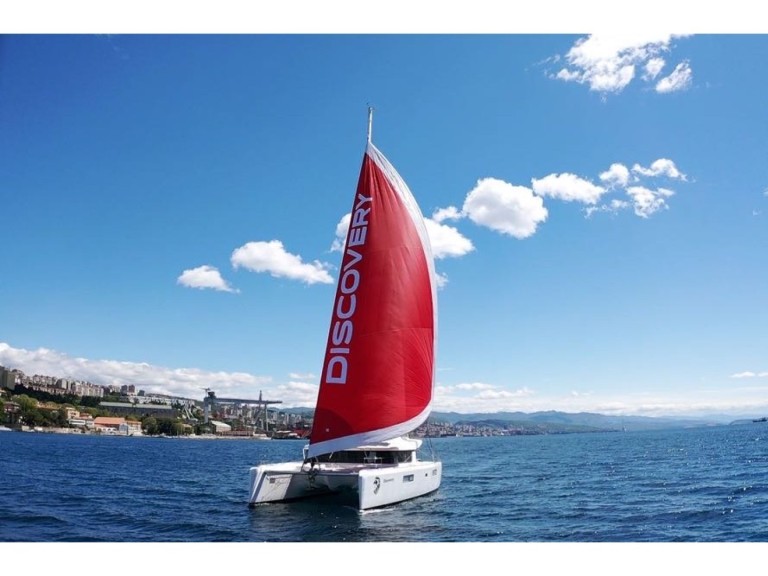 Yacht charter Marina (City) - Lagoon Lagoon 52 F on SamBoat